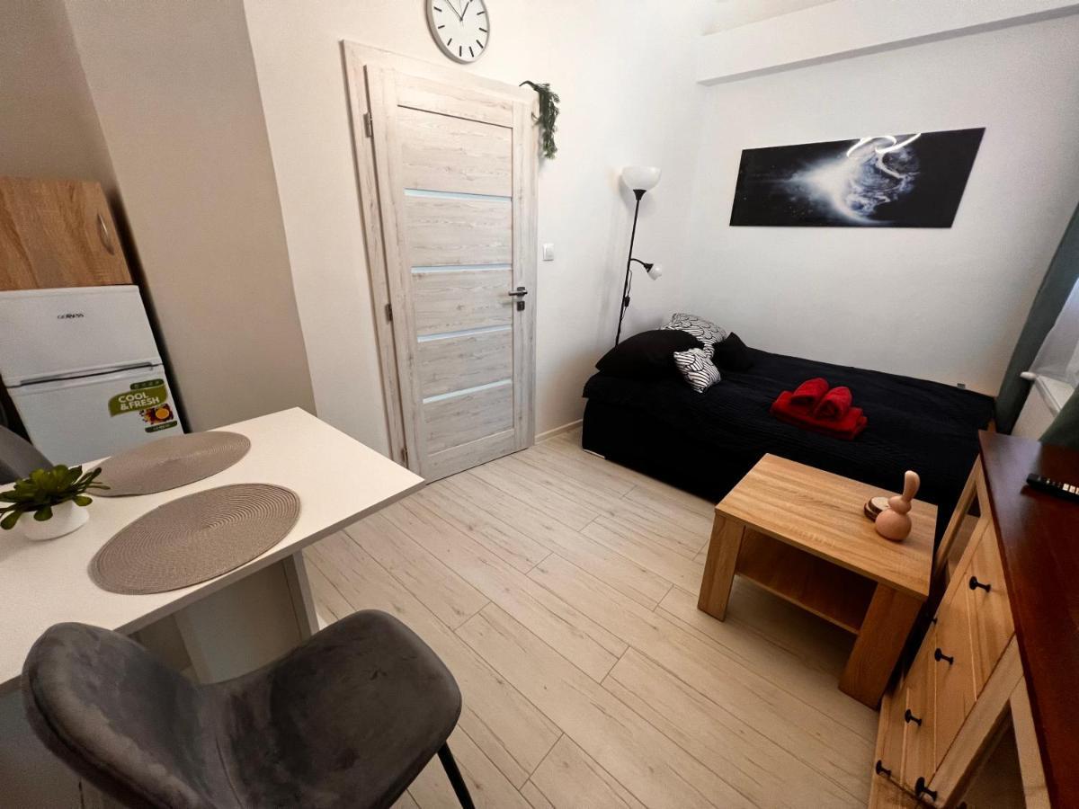 Apartmany V Centre - Vlastna Izba So Spolocnou Kuchynou A Kupelnou Moze Byt Zdielana 2 Inymi Izbami Martin Exteriér fotografie